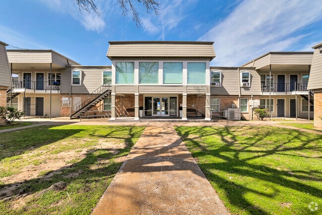 Alternate - Cambridge Village Apartments