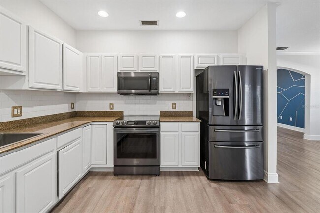 Building Photo - 3125 Santorini Ct