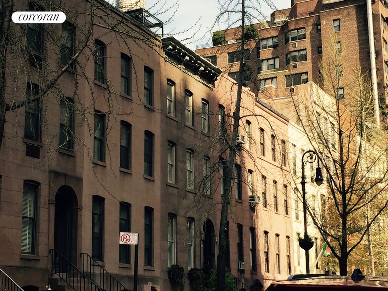 Building Photo - 421 E 50th St