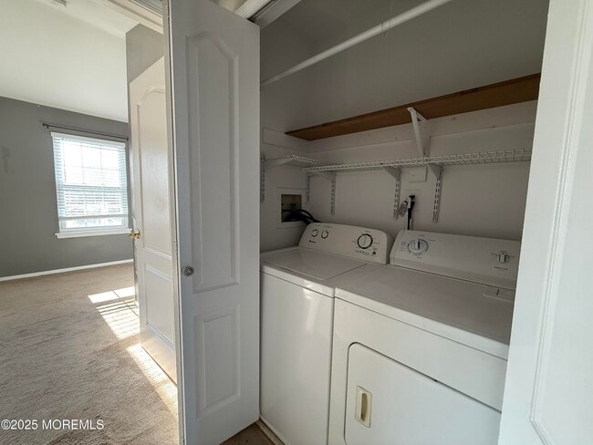 Building Photo - 52 Aberdare Ct