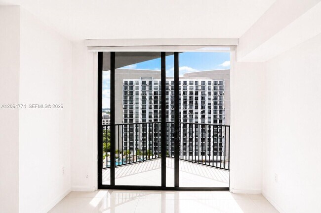 Building Photo - 5300 Paseo Blvd
