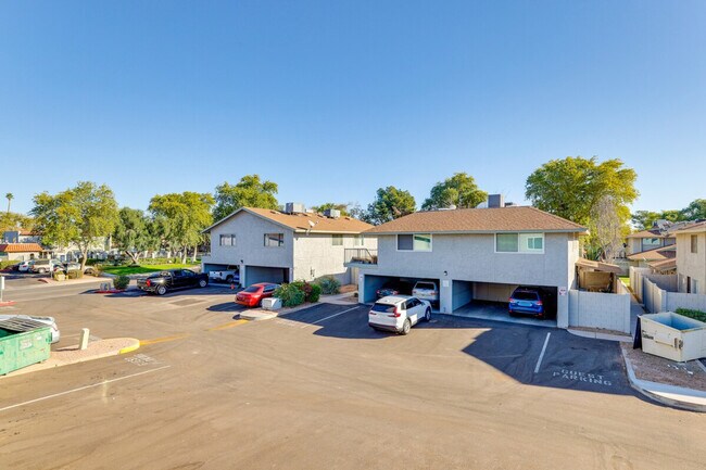 Building Photo - 1015 N Granite Reef Rd