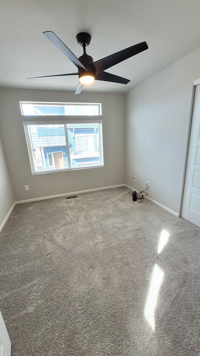Building Photo - 9172 Baltin Ct