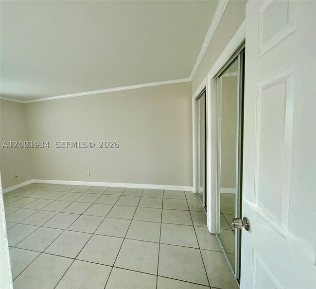 Building Photo - 11605 Canal Dr