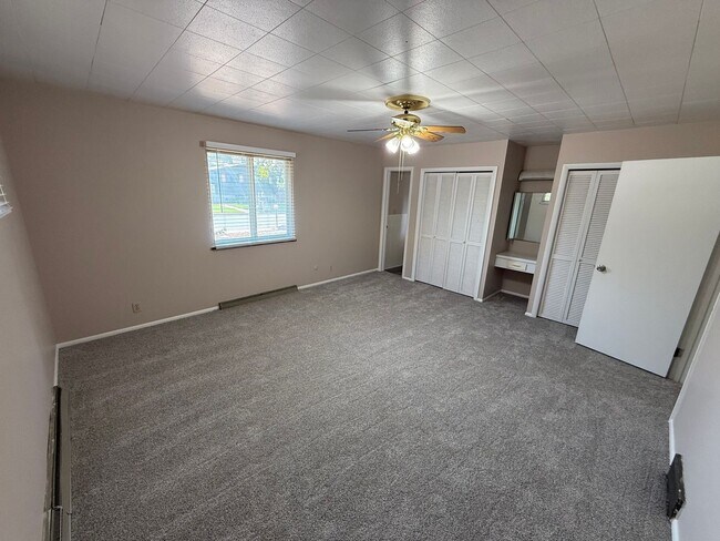 Building Photo - Spacious 2-Bed Home Packed With Comfort and Upgrades