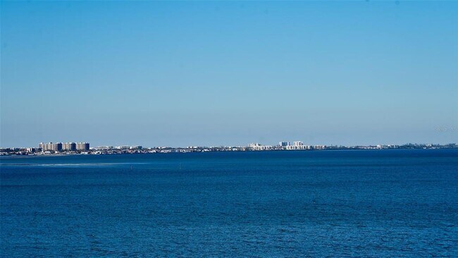 Building Photo - 35 Watergate Dr