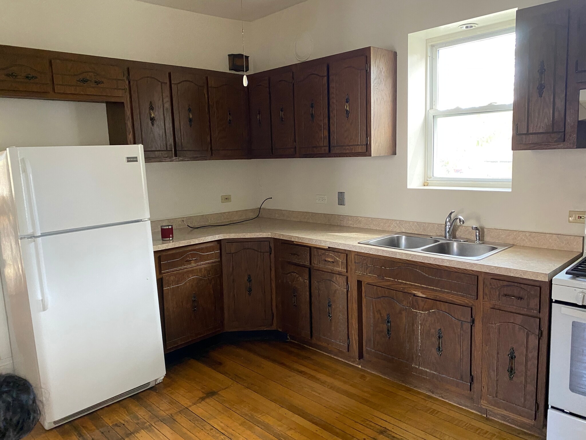 Kitchen - 3530 S Hoyne Ave