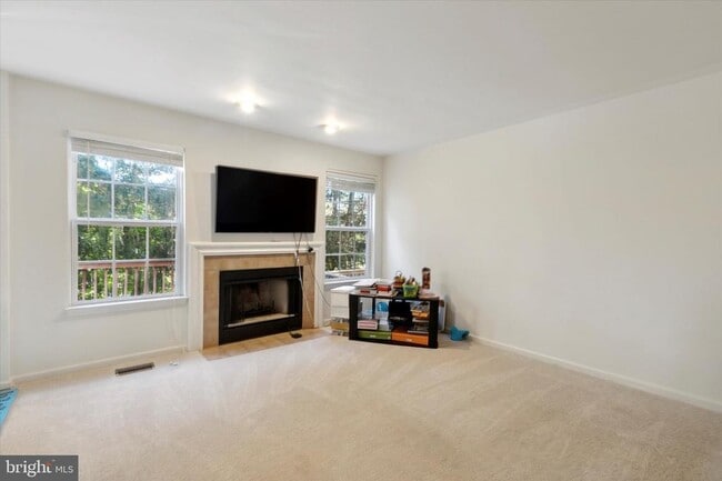 Building Photo - 116 Gleneagles Dr