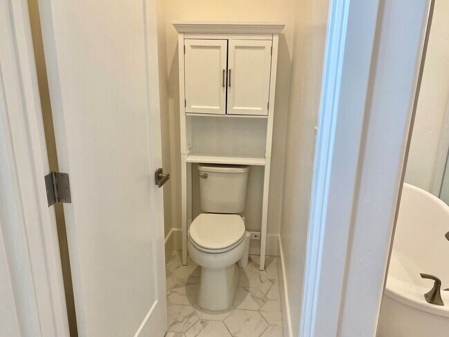 Building Photo - Wow! Custom Built Smart Home in Sutter Park - A Tim Lewis Community.