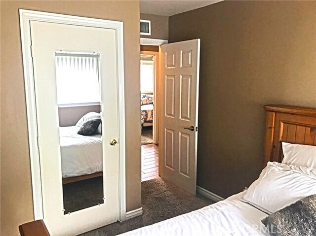 Building Photo - 20011 Shorewood Cir