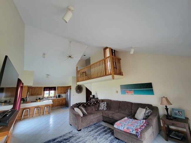 Building Photo - 3325 Cumming Ave