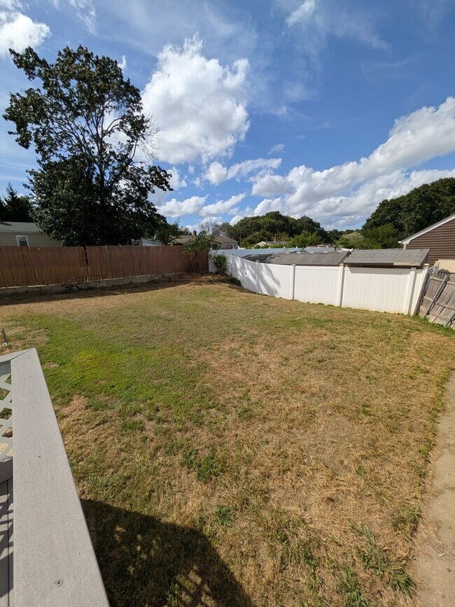 Building Photo - **West Warwick/Cowesett Single Family - $2...