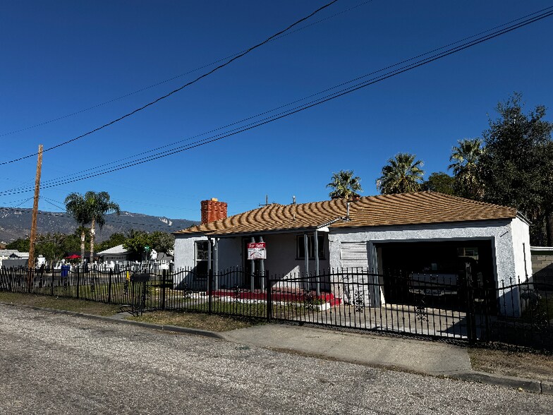 Building Photo - 1895 Turrill Ave