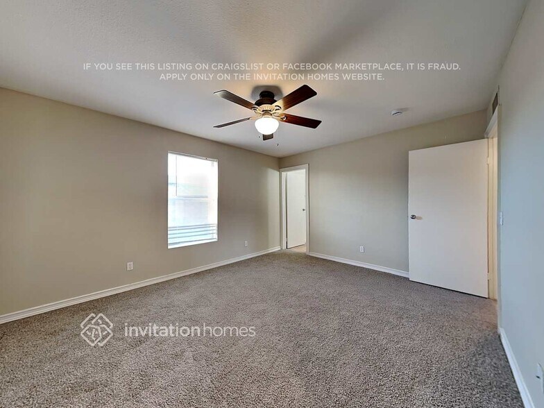 Building Photo - 6439 E Albany St