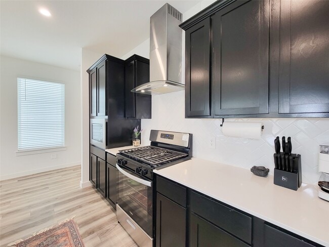 Building Photo - 3223 Creston Gate Dr