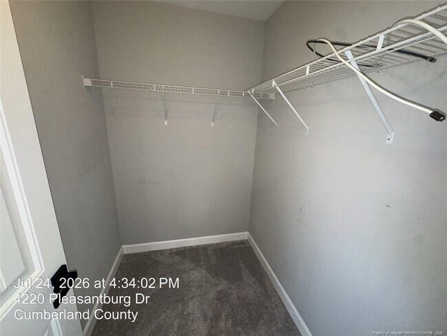 Building Photo - 4220 Pleasantburg Dr