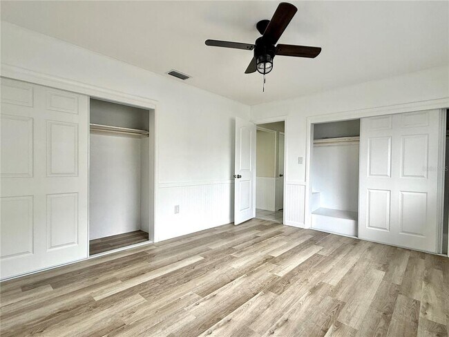 Building Photo - 1214 Ansin St