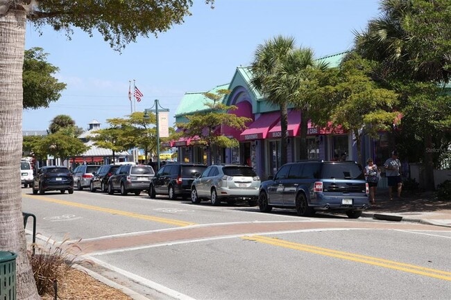 Building Photo - 8657 Palmer Park Cir