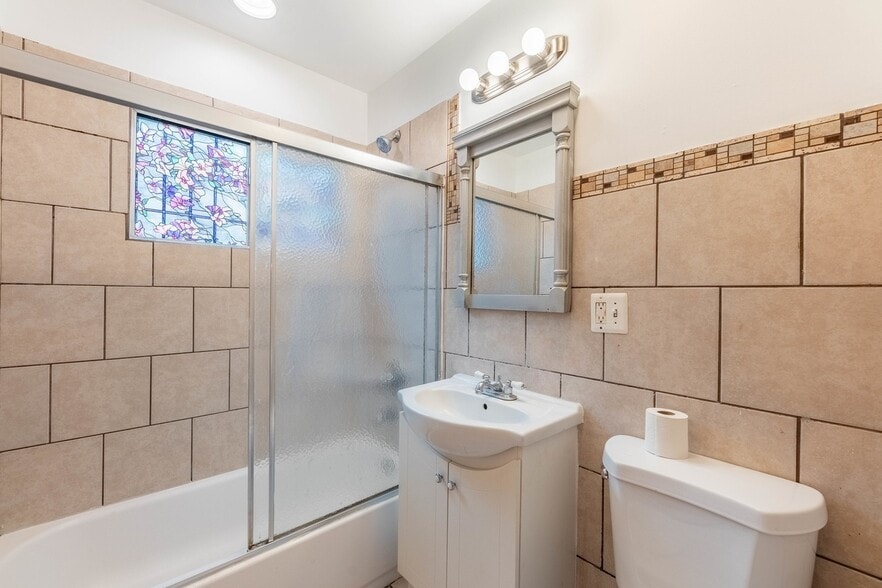 Building Photo - 3526 S 52nd Ct