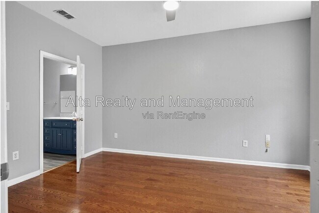 Building Photo - 8290 Gate Pkwy W