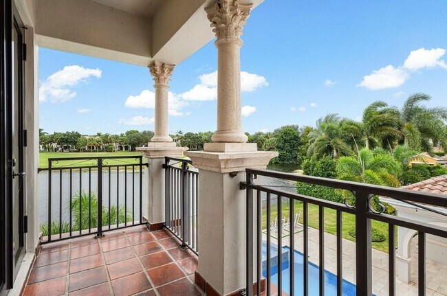 Building Photo - 7240 Lemon Grass Dr