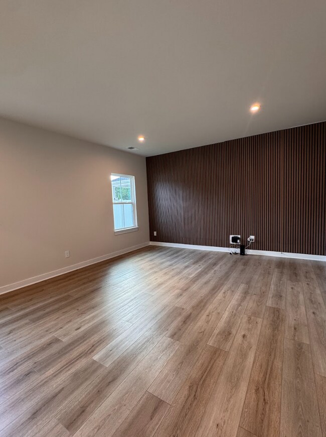 Building Photo - 204 Delamere Dr