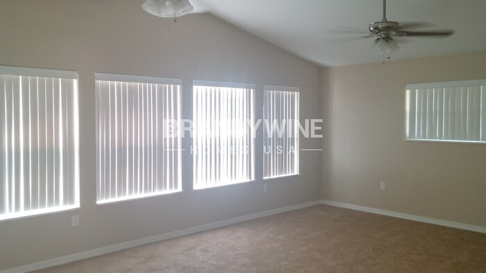 Building Photo - 239 Myrtle Ct