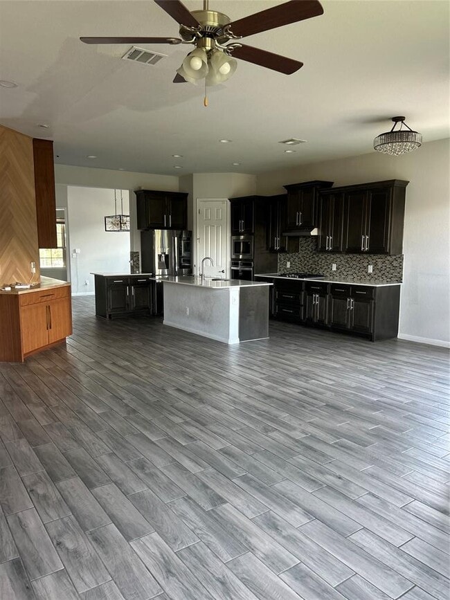 Building Photo - 3600 Brushy Creek Rd