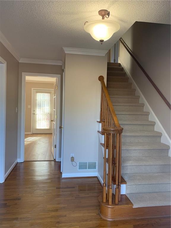 Building Photo - 240 W Huntington Rd