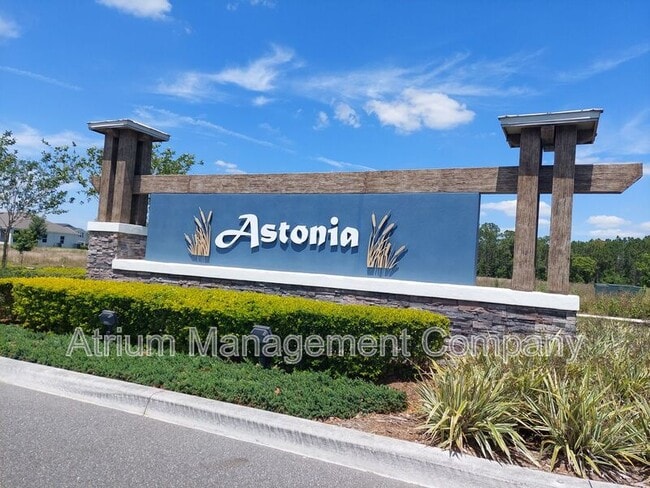 Building Photo - 1234 Cascade Dr