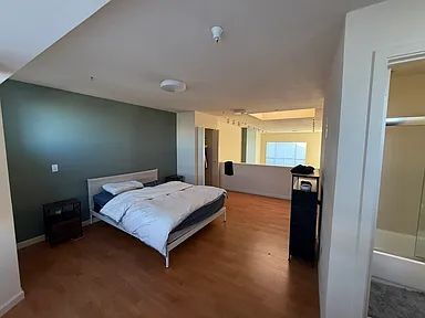 Building Photo - "Chic Urban Living: 2-Bed, 2-Bath Gem on Harrison St in SF!"