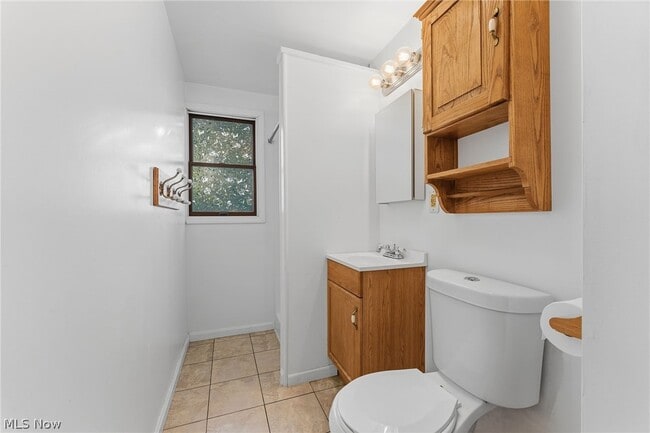 Building Photo - 602 Huntmere Dr