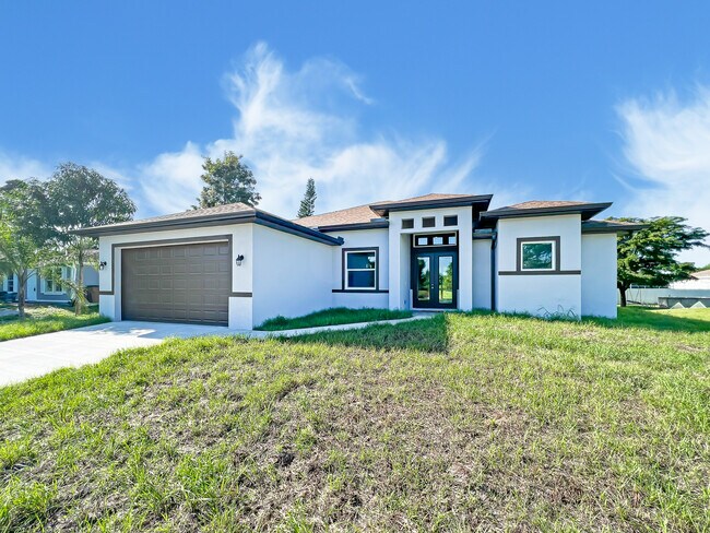 Building Photo - 5229 7th St W