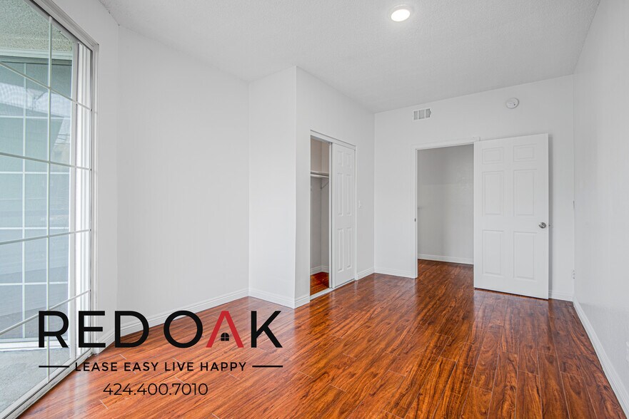 Building Photo - 4320 S Centinela Ave