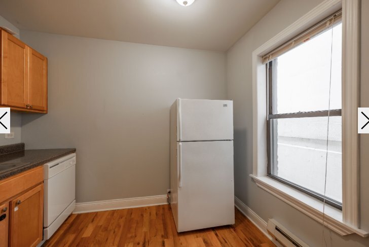 Building Photo - 1347 N Dearborn St