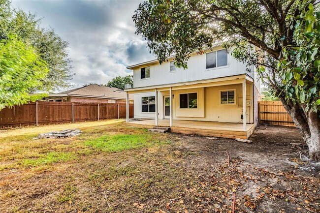 Building Photo - 1106 Hughmont Dr