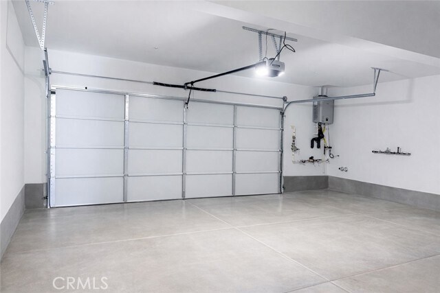 Building Photo - 211 Baluster