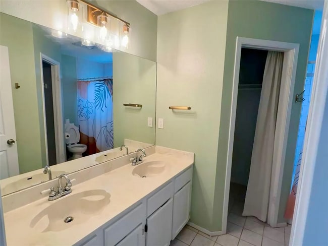 Building Photo - 8803 Palace Pkwy