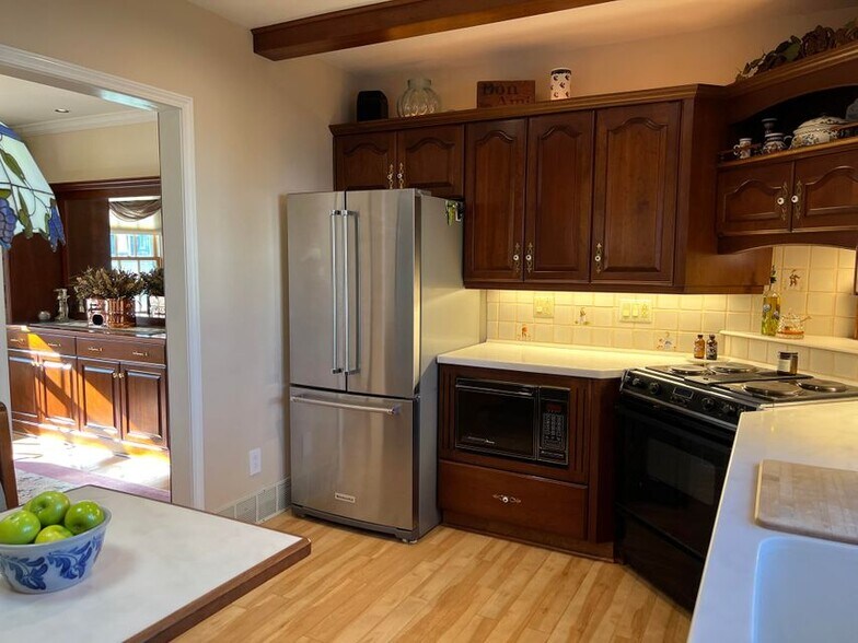 Building Photo - 2603 N 13th St