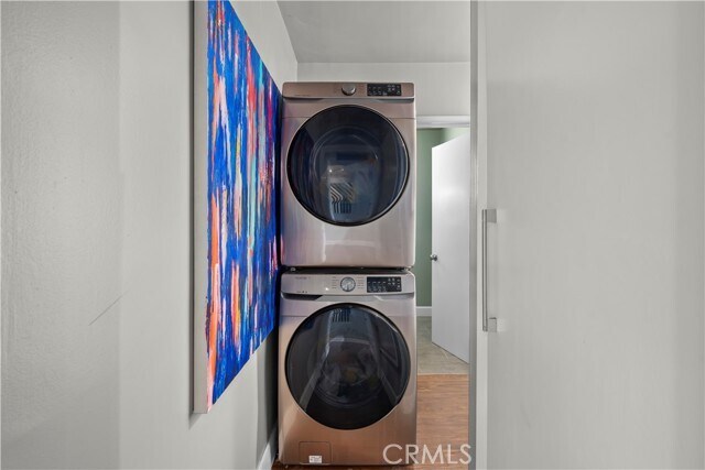 Building Photo - 1647 Mathews Ave