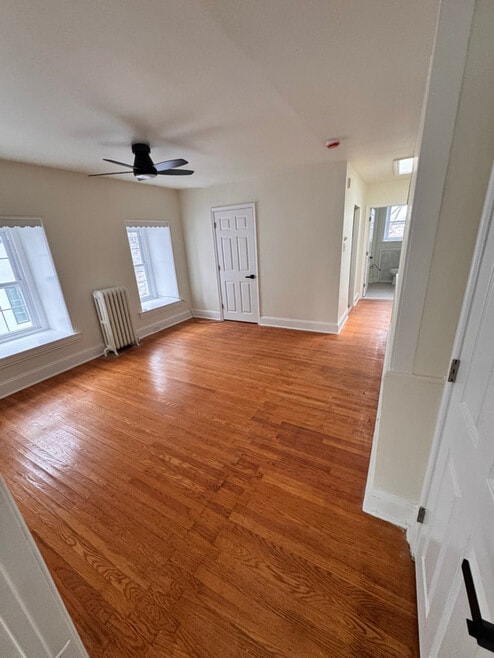 Building Photo - 21 E Mt Pleasant Ave