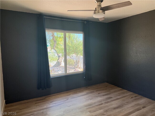 Building Photo - 3989 Briarcrest Ct