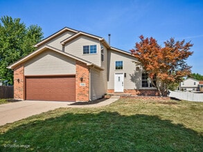 Building Photo - 5309 Pine Trails Cir