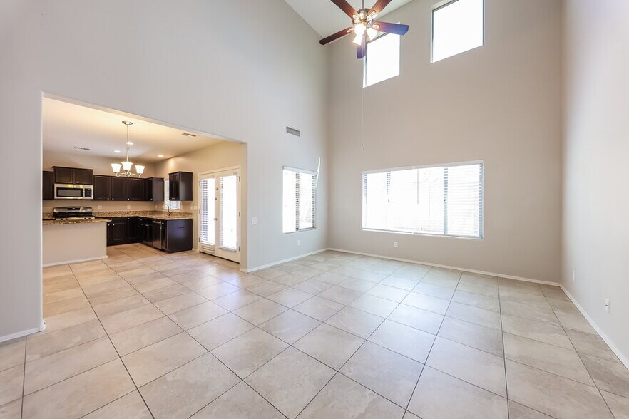 Building Photo - 5432 W Hobby Horse Dr