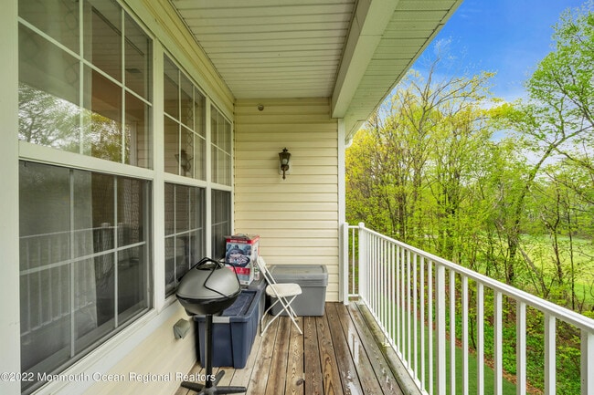 Building Photo - 548 St Andrews Pl