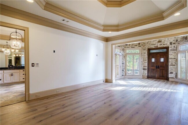 Building Photo - 521 Brendlynn Ct