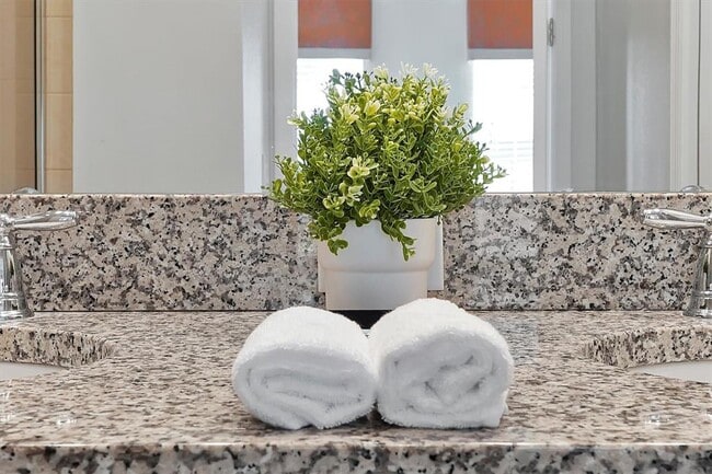 Building Photo - 297 Captiva Dr