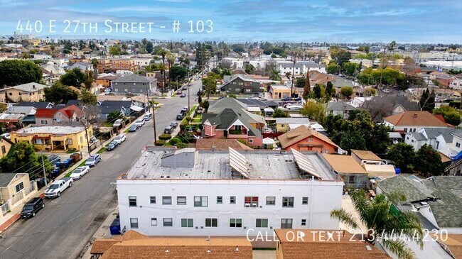 Building Photo - 440 E 27th St