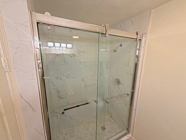 Building Photo - 130 W 8th St