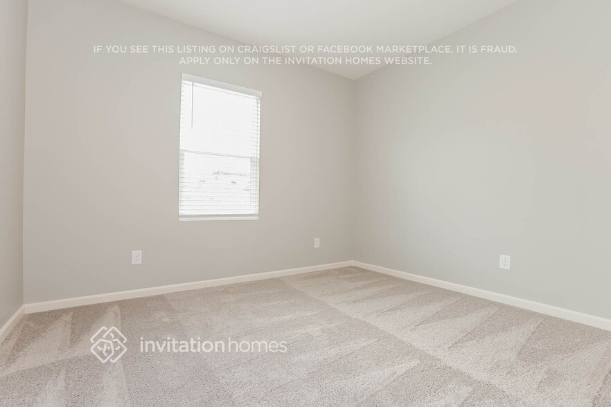 Building Photo - 121 CHESAPEAKE BAY Dr N